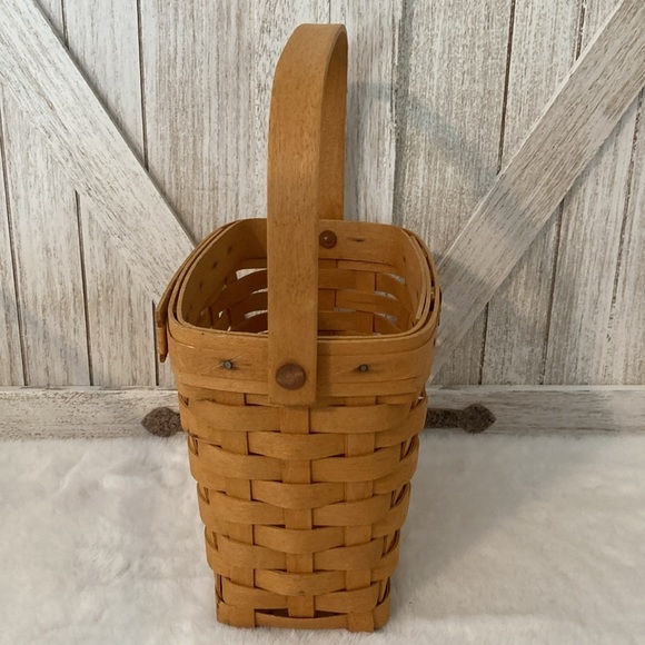 Longaberger 1998 Edition Dresden Tour Basket - Picture 7 of 14